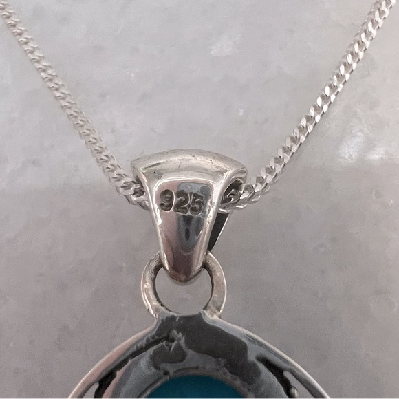 Arizona Sleeping Beauty Turquoise Sterling Silver Trilogy Pendant Neckla… - Picture 12 of 14